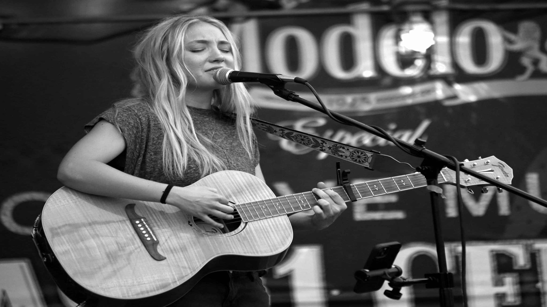 Zoe Allen at Pour Haus