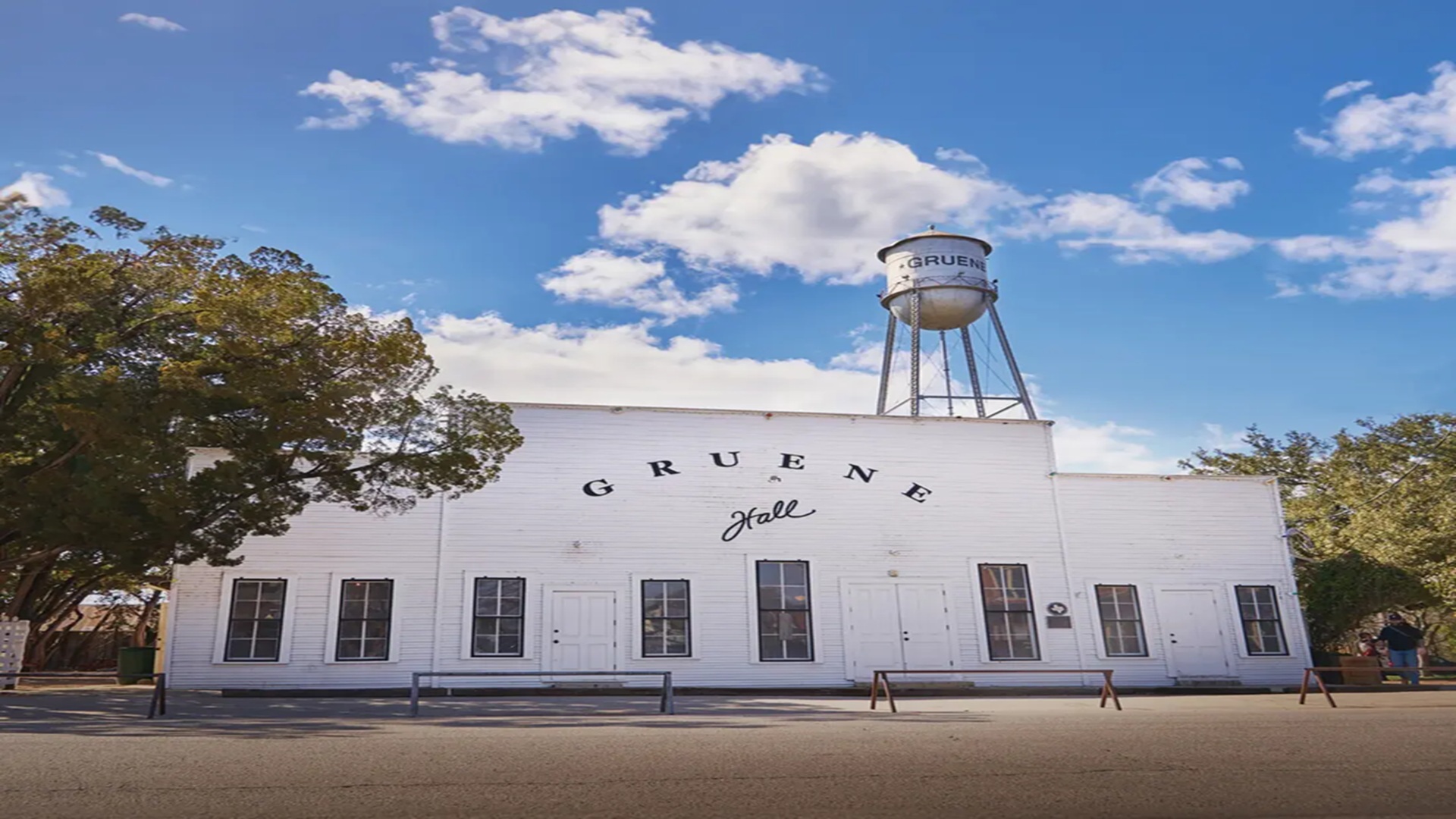 True Labowski at Gruene Hall