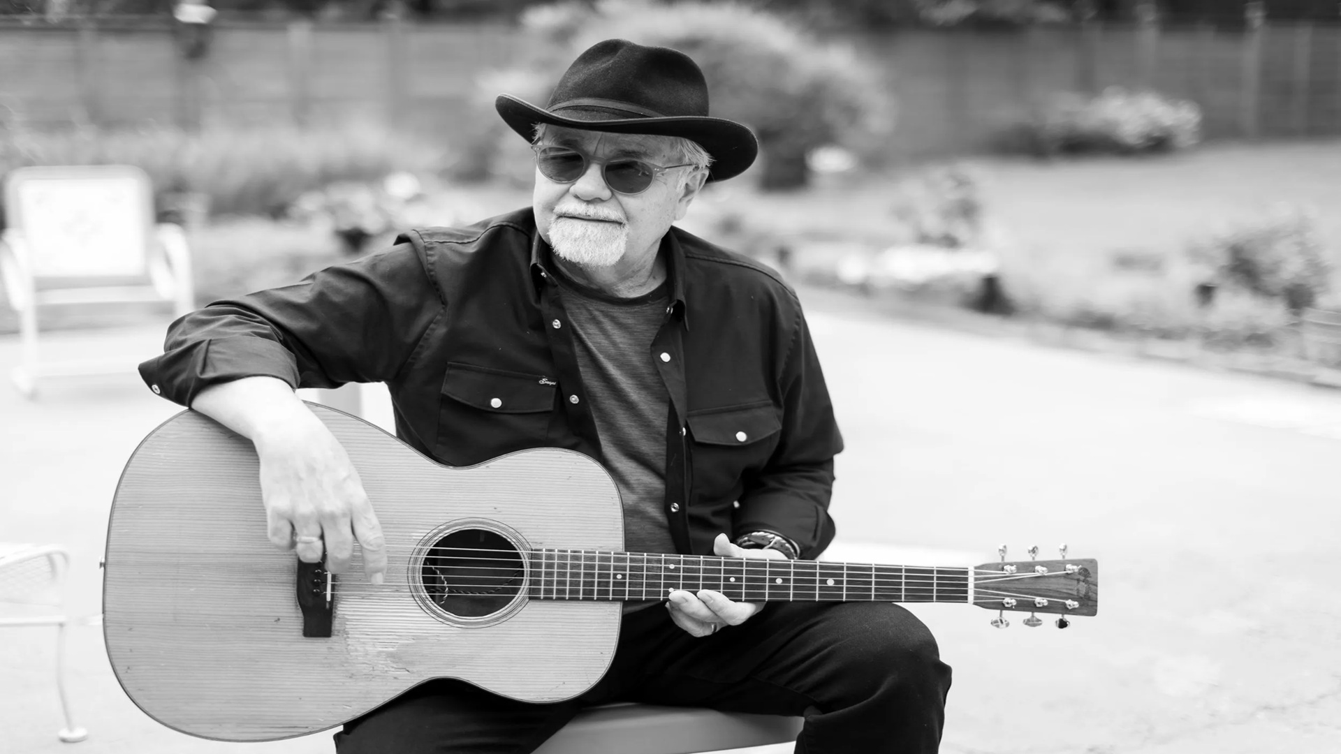 Gary Nicholson at Gruene Hall