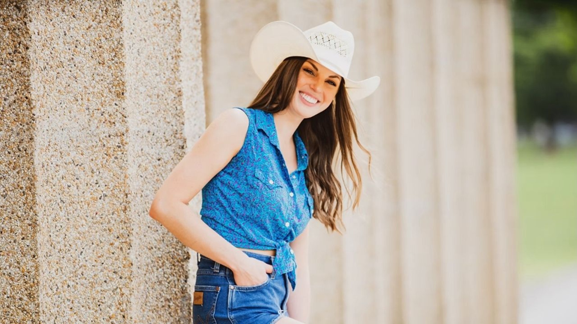 Kristen Foreman at Krause’s Cafe