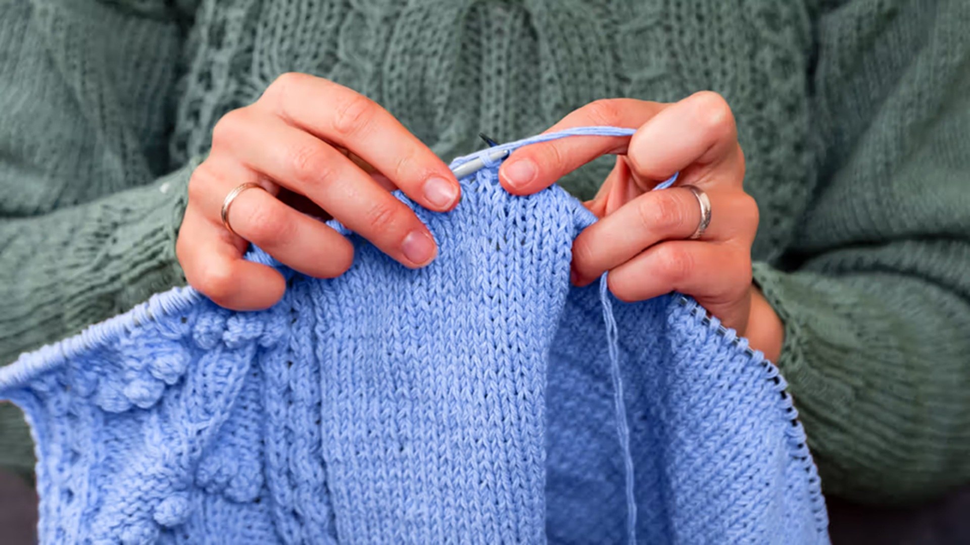 Hobby Haus: Knitting at New Braunfels Public Library
