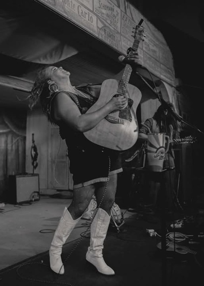 Andi Holleman Live at Gruene Grove