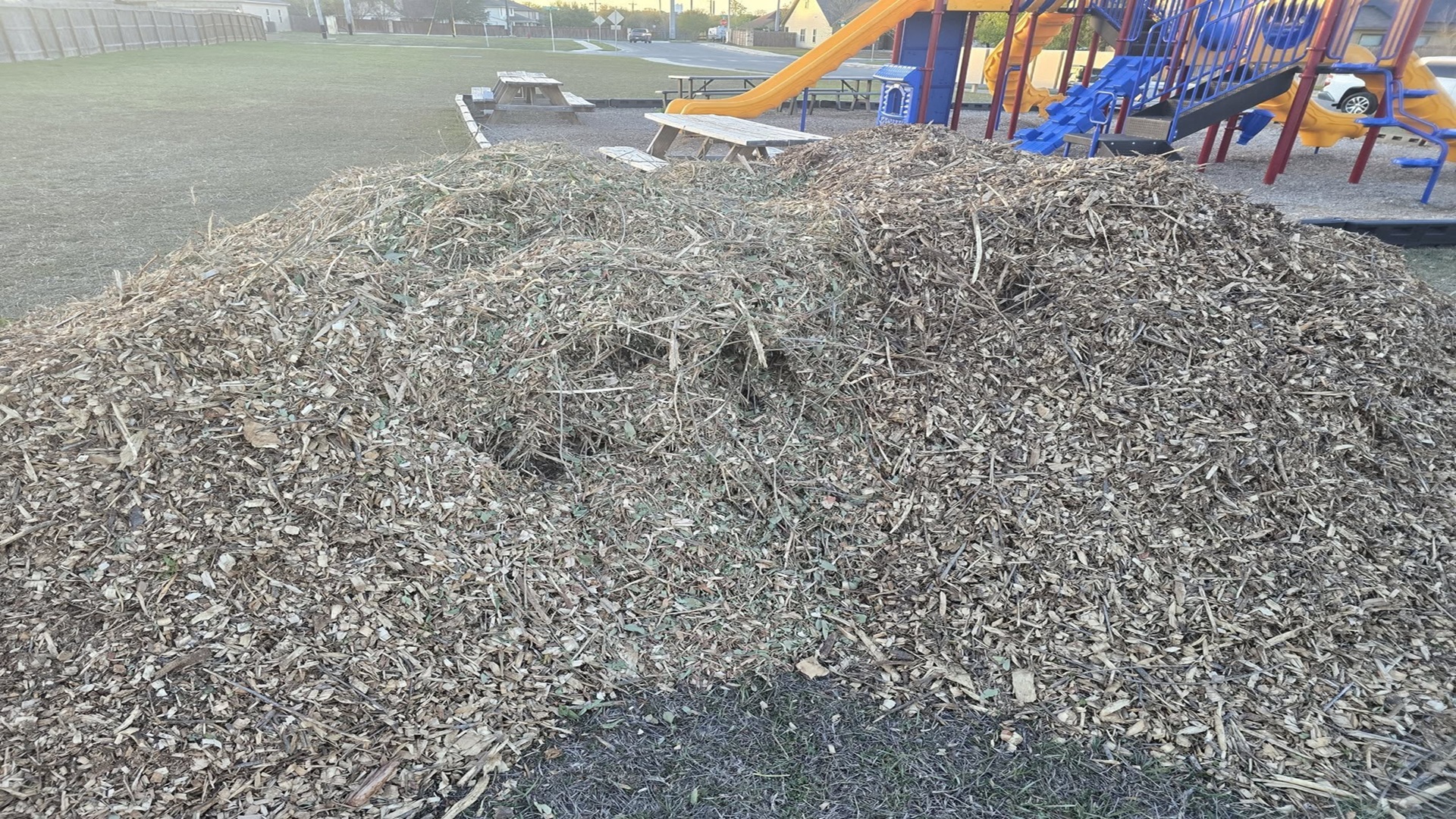 Need Help! Playground Mulch Day at White Wing Community