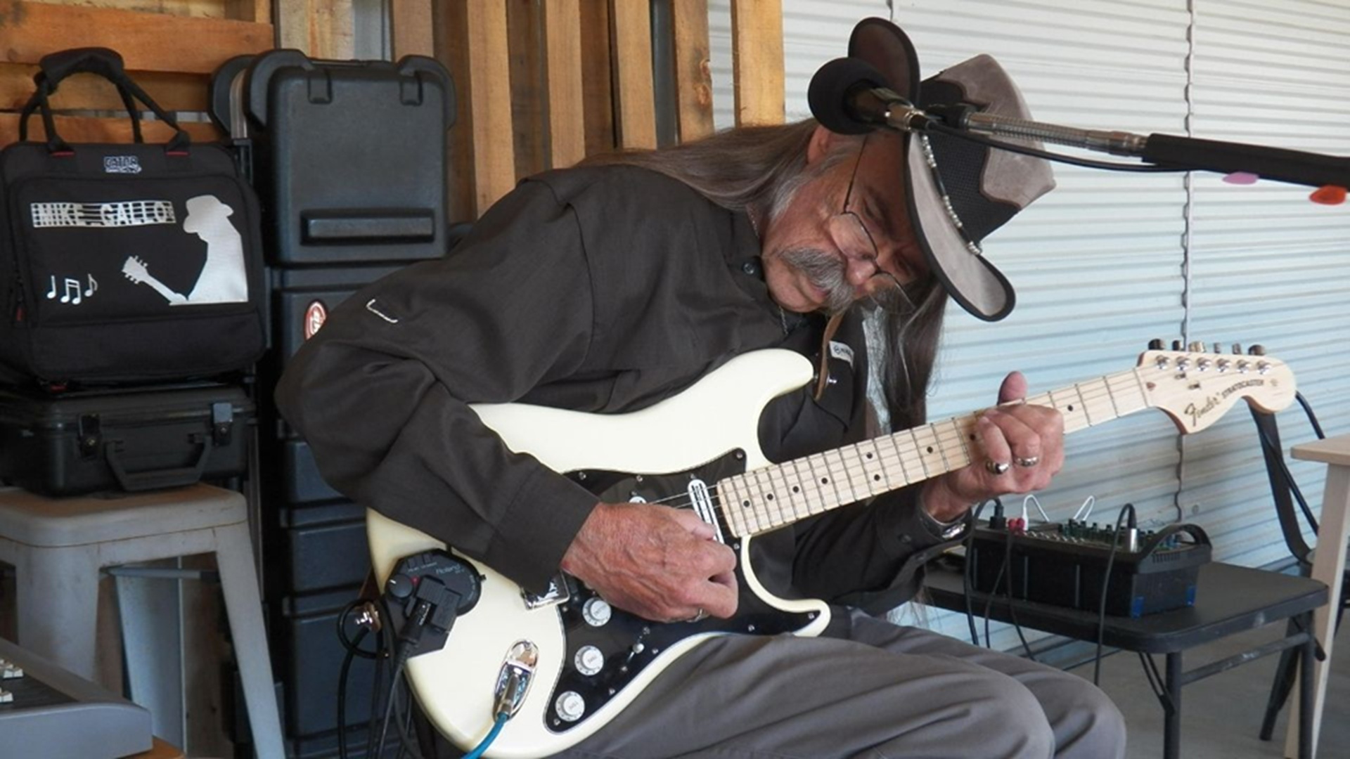 Mike Gallo at Krause’s Cafe